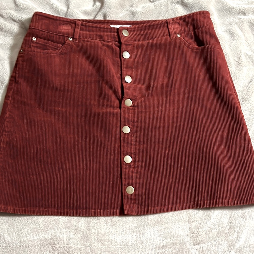 Corduroy skirt